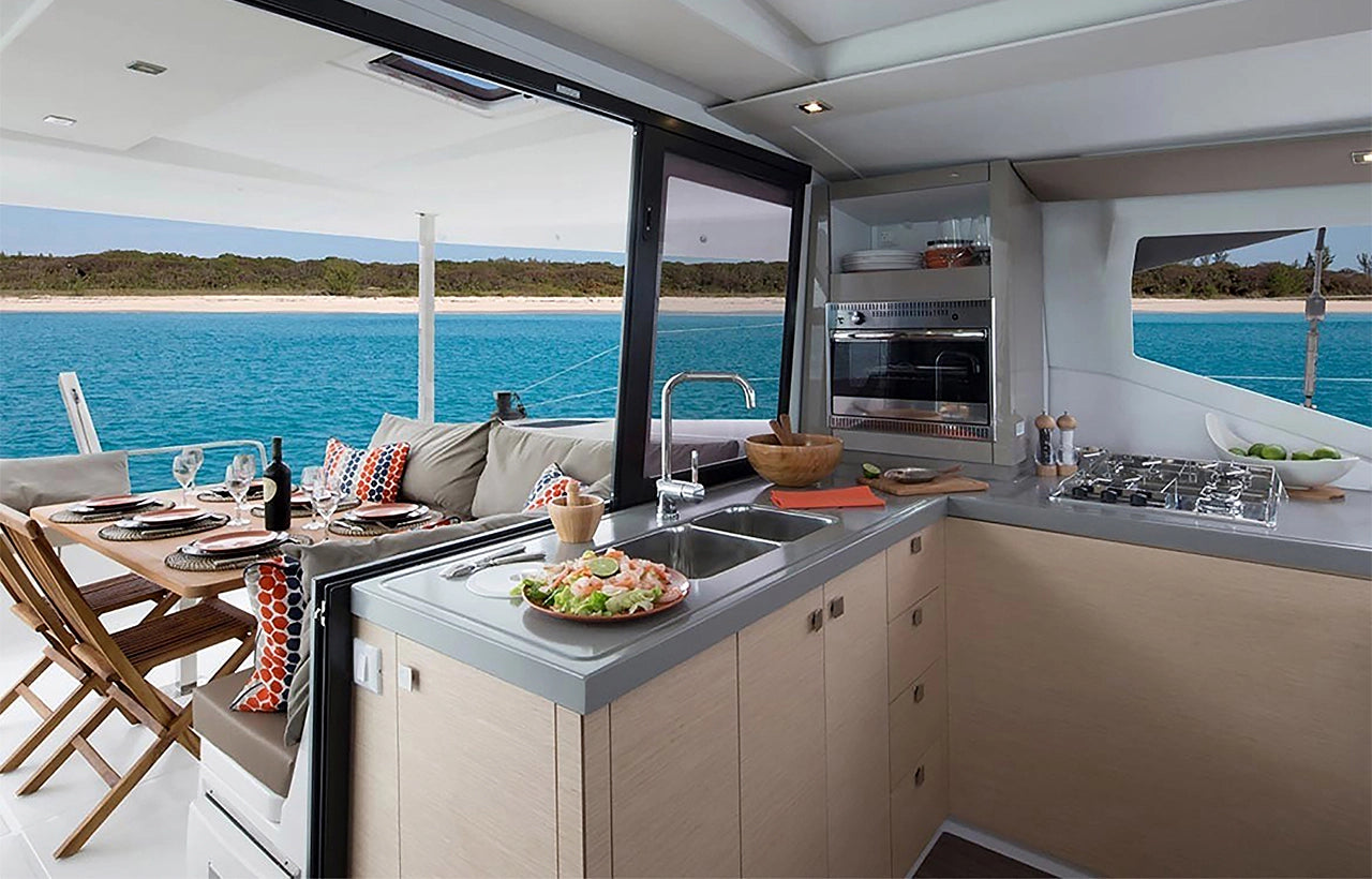 Aquaholic kitchen and dining table