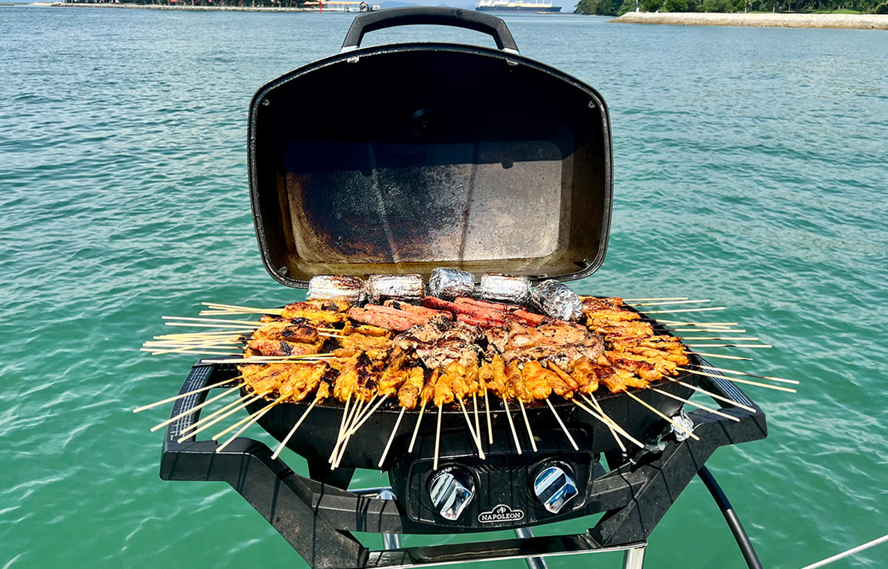 Aquaholic BBQ Skewers and corn