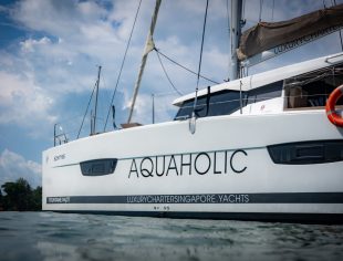AQUAHOLIC Luxury Yacht Charter